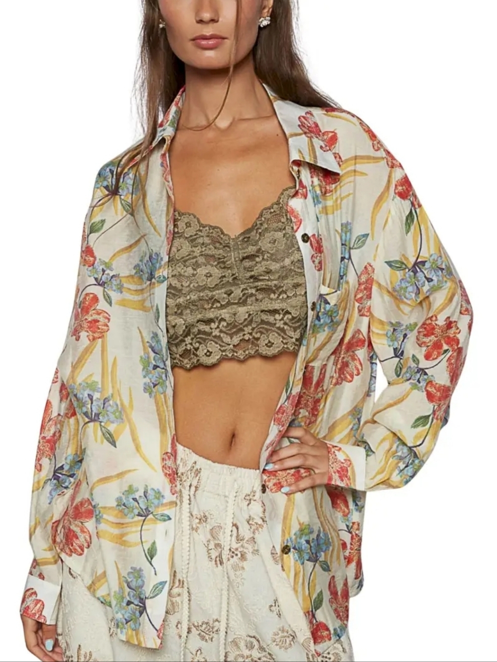 NS99. POL Floral Oversized Button-Up Shirt in Cream with Red & Blue Blooms